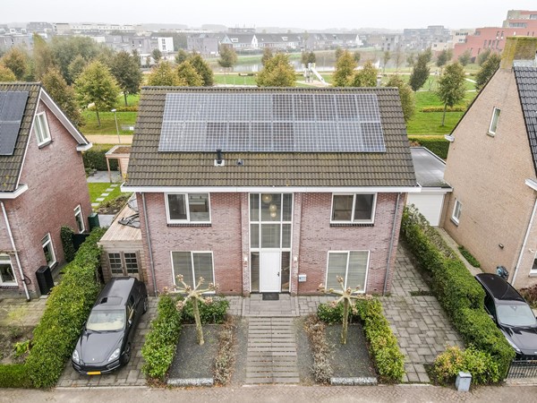 Medium property photo - Ernest Shackletonstraat 14, 1363 KD Almere