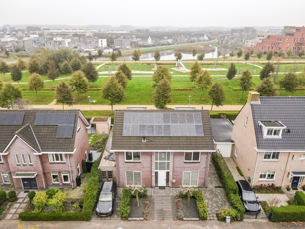 Medium property photo - Ernest Shackletonstraat 14, 1363 KD Almere