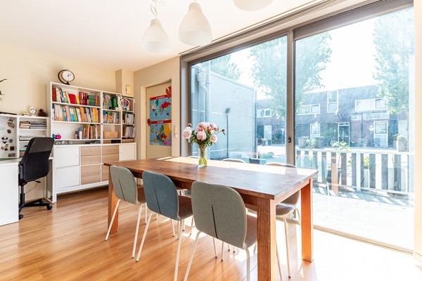 Medium property photo - Raoul Dufystraat 7, 1328 PE Almere