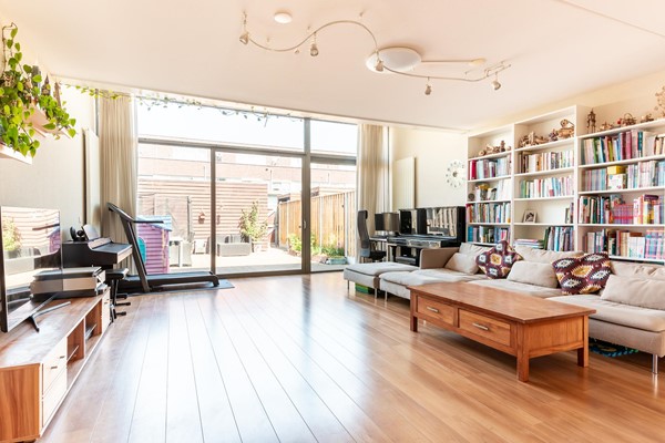 Medium property photo - Raoul Dufystraat 7, 1328 PE Almere