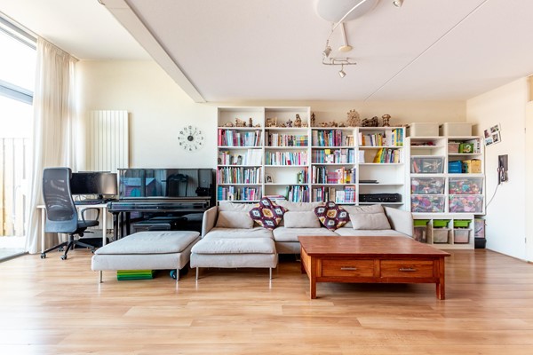 Medium property photo - Raoul Dufystraat 7, 1328 PE Almere