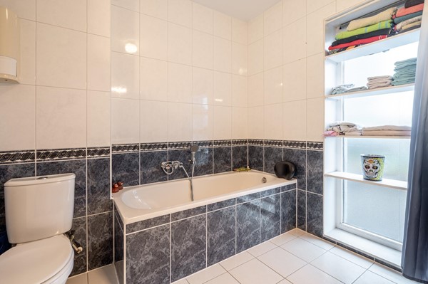 Medium property photo - Jamaicastraat 49, 1339 KM Almere