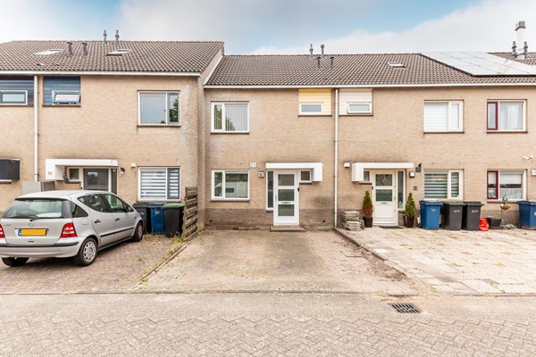 Medium property photo - P.J.H. Cuypersstraat 24, 1333 PB Almere