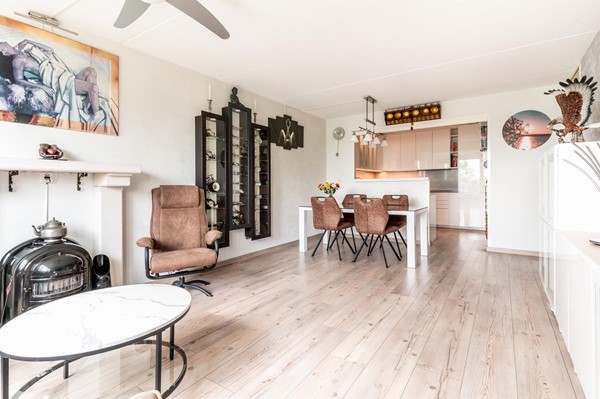 Medium property photo - Urkwal 35, 1324 HN Almere