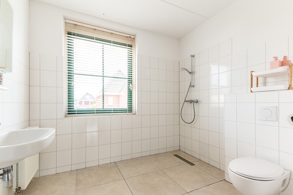 Medium property photo - Kamerlingh Onnesstraat 53, 1341 BX Almere