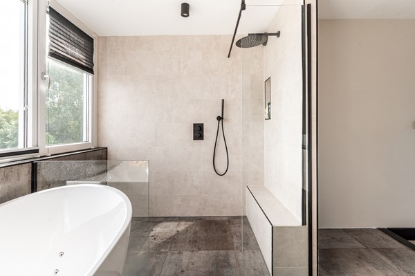 Medium property photo - Marie Curiestraat 32, 1341 BM Almere
