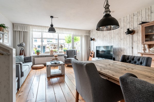 Medium property photo - Heerenbeekplantsoen 6, 1333 XG Almere