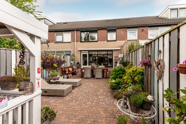 Medium property photo - Heerenbeekplantsoen 6, 1333 XG Almere