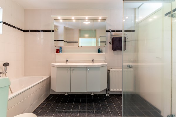 Medium property photo - Jarenweg 69, 1335 CG Almere