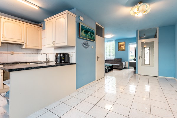 Medium property photo - Arnhemplein 20, 1324 JP Almere