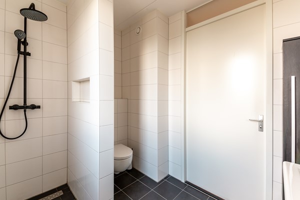 Medium property photo - Nobellaan 62, 1341 BJ Almere