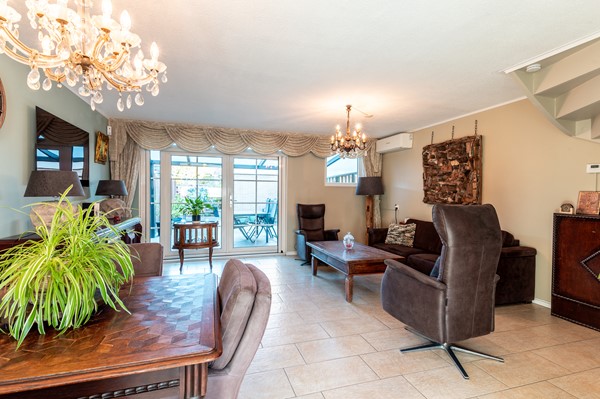 Medium property photo - Gipskruidweg 186, 1313 CX Almere
