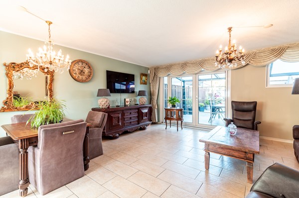 Medium property photo - Gipskruidweg 186, 1313 CX Almere