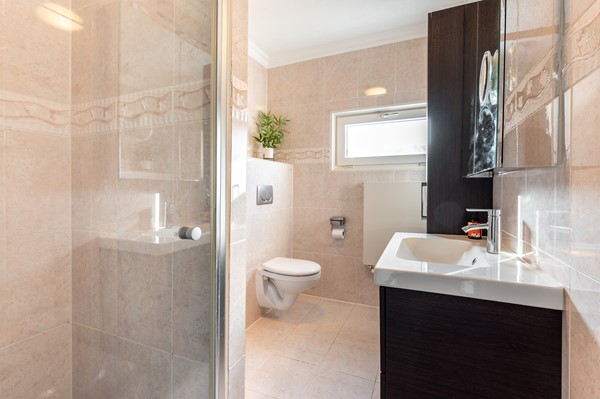 Medium property photo - Gipskruidweg 186, 1313 CX Almere