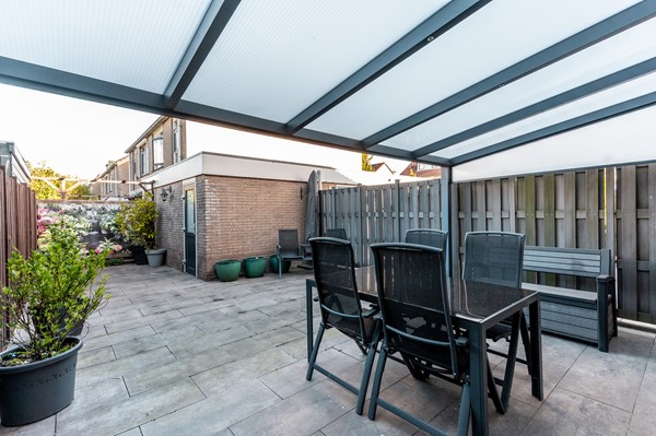 Medium property photo - Gipskruidweg 186, 1313 CX Almere