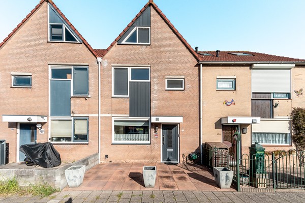 Medium property photo - Gipskruidweg 186, 1313 CX Almere