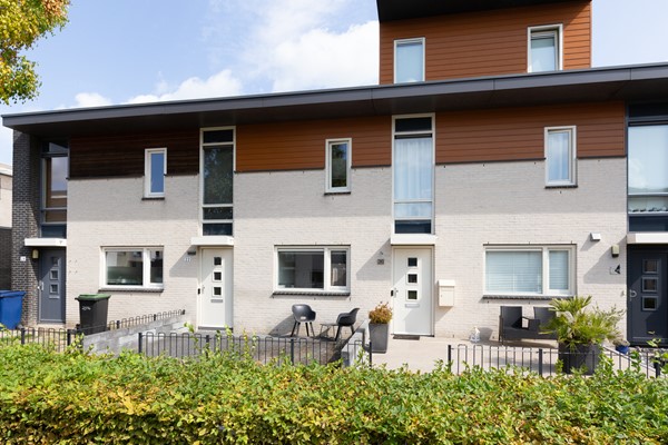 Onder bod: Corsicastraat 22, 1339WR Almere