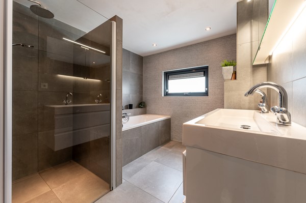 Medium property photo - Hans Andreusstraat 38, 1321 SL Almere