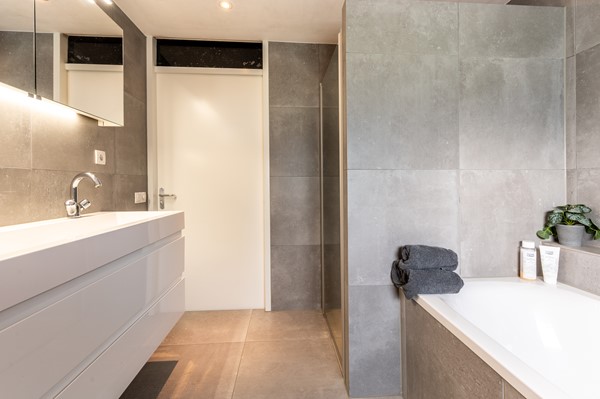 Medium property photo - Hans Andreusstraat 38, 1321 SL Almere