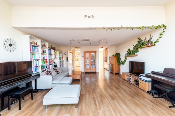 Medium property photo - Raoul Dufystraat 7, 1328 PE Almere