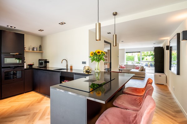 Medium property photo - Woldbergstraat 1, 1333 ZS Almere