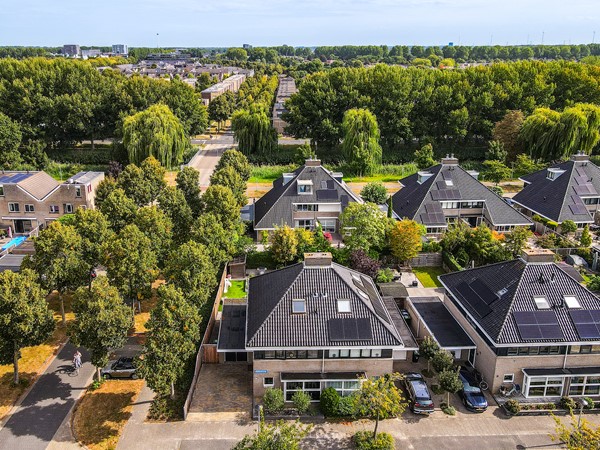 Medium property photo - Woldbergstraat 1, 1333 ZS Almere