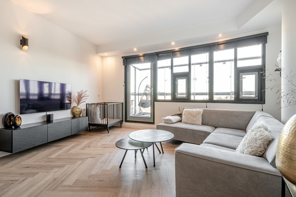 Medium property photo - Louis Armstrongweg 60D, 1311 RK Almere