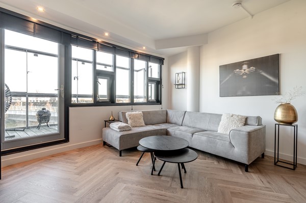 Medium property photo - Louis Armstrongweg 60D, 1311 RK Almere