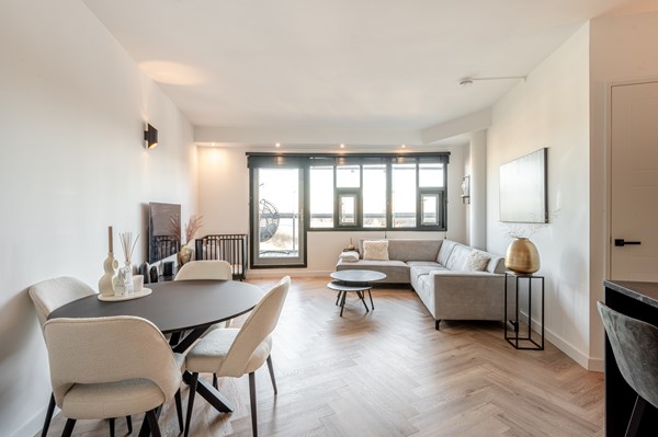 Medium property photo - Louis Armstrongweg 60D, 1311 RK Almere