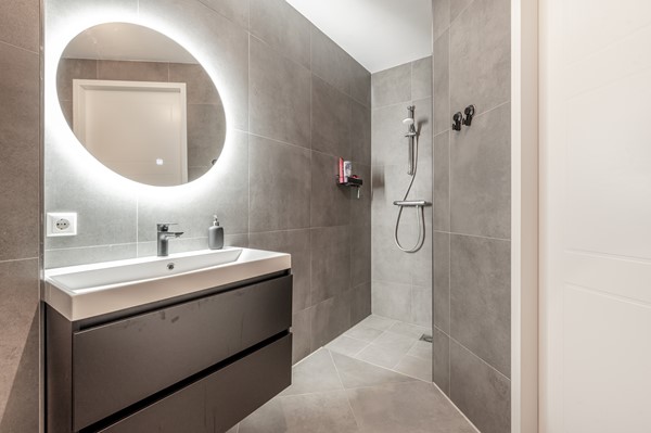 Medium property photo - Louis Armstrongweg 60D, 1311 RK Almere