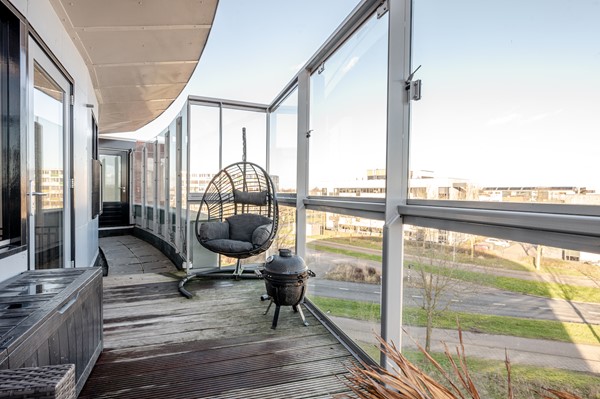 Medium property photo - Louis Armstrongweg 60D, 1311 RK Almere