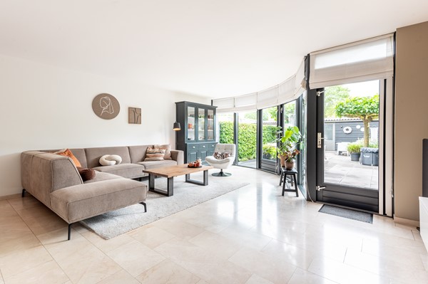 Medium property photo - Valetaweg 94, 1326 MD Almere