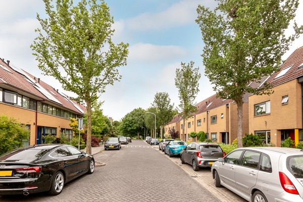 Medium property photo - Valetaweg 94, 1326 MD Almere