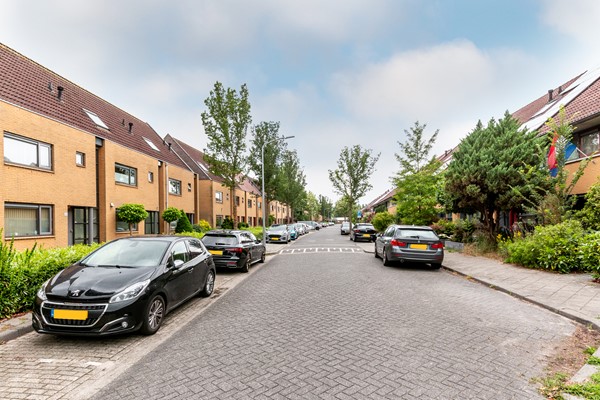 Medium property photo - Valetaweg 94, 1326 MD Almere