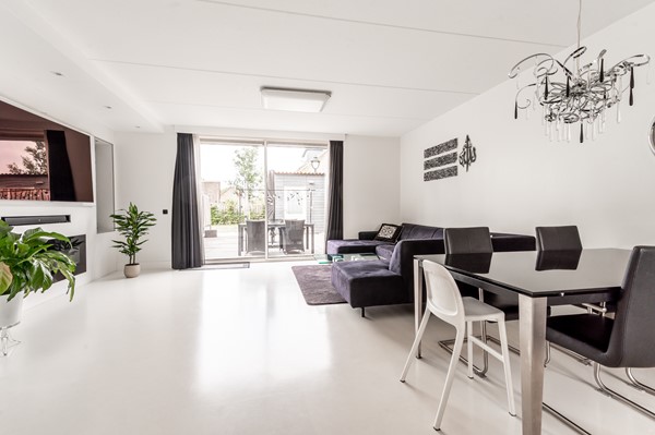 Medium property photo - Marie Curiestraat 32, 1341 BM Almere
