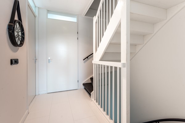 Medium property photo - Marie Curiestraat 32, 1341 BM Almere