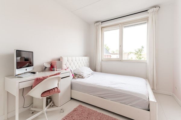 Medium property photo - Marie Curiestraat 32, 1341 BM Almere