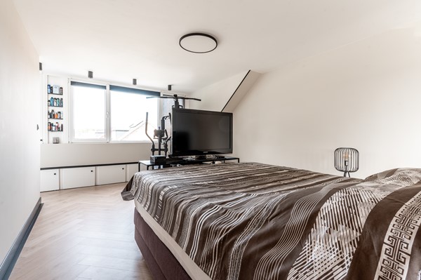 Medium property photo - Marie Curiestraat 32, 1341 BM Almere