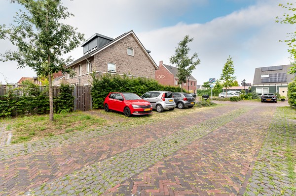 Medium property photo - Marie Curiestraat 32, 1341 BM Almere