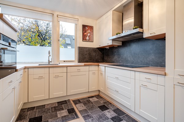 Medium property photo - L.C. van der Vlugtstraat 60, 1333 MP Almere