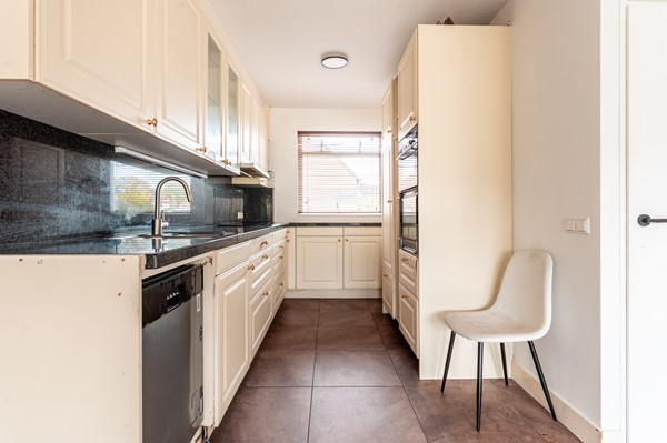 Medium property photo - Leerdampad 44, 1324 LW Almere