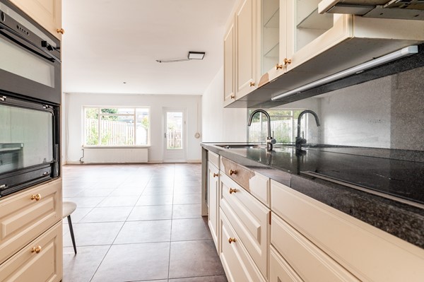 Medium property photo - Leerdampad 44, 1324 LW Almere