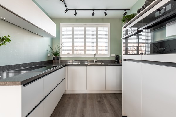 Te koop: Anna Maria Van Schurmanlaan 84, 1349BC Almere