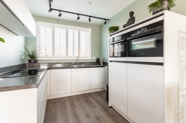 Medium property photo - Anna Maria Van Schurmanlaan 84, 1349 BC Almere