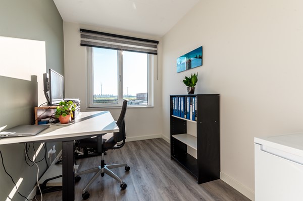 Medium property photo - Anna Maria Van Schurmanlaan 84, 1349 BC Almere