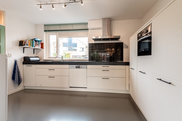 Medium property photo - Schönbergweg 31, 1323 GR Almere