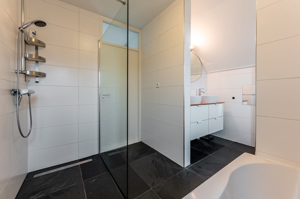 Medium property photo - Schönbergweg 31, 1323 GR Almere