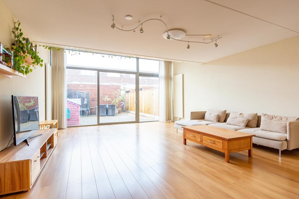 Medium property photo - Raoul Dufystraat 7, 1328 PE Almere