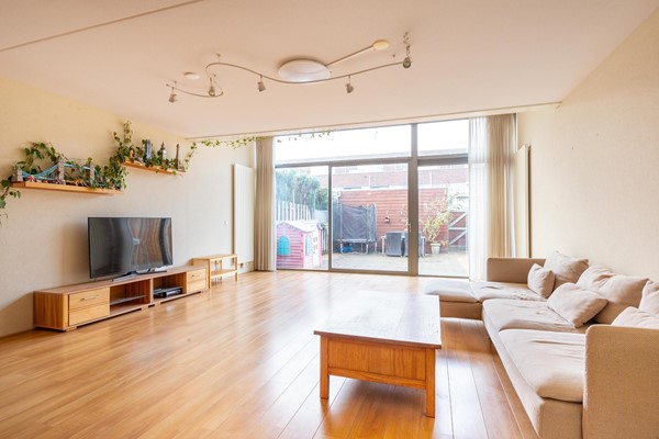 Medium property photo - Raoul Dufystraat 7, 1328 PE Almere