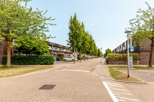 Medium property photo - Raoul Dufystraat 7, 1328 PE Almere